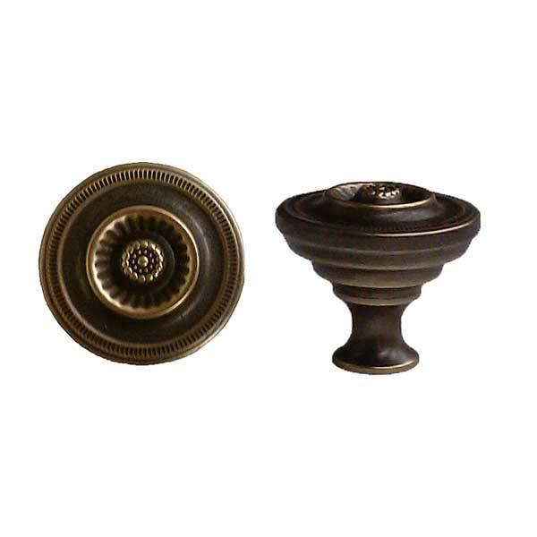 Antique Brass Knobs for Cabinet Drawers & Doors - Paxton Hardware